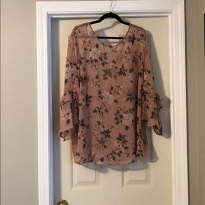 EUC Ruffle Floral Top